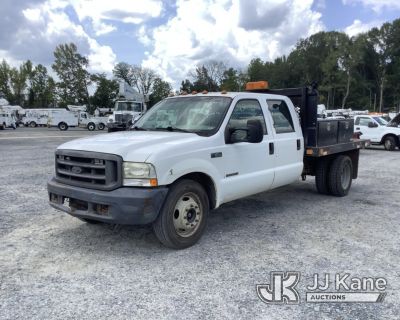 Used 2002 Ford F350 Flatbed in China Grove, NC