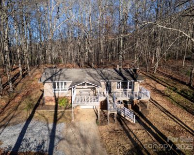 2 Bedroom 2BA 1519 ft Single Family Home For Sale in Balsam, NC