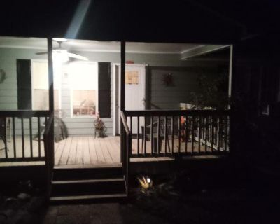Room For Rent in 2BR 1BA Property, Cartersville, GA
