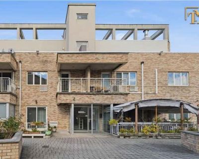 2 Bedroom 2BA 1900 ft Condominium For Sale in BROOKLYN, NY