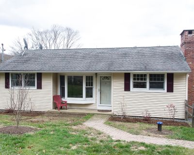 3 Bedroom 1BA 1040 ft House For Rent in Washington, CT