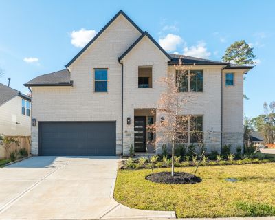 119 Mockingbird Trails Drive. Property for Rent in Willis, TX for $3,450 with 4 bedrooms and 3 full baths, 1 half bath. This 3,306 square foot property was built in 2025.. *Available Now Brand-New 4-Bedroom, 3.5-Bath Haven in The Woodlands Hills* Nestled in The Woodlands Hills' lush trails and Lake Conroe's whisper, this 2025 Westin Homes Lexington IX blooms on a sunny corner lot a gentle cradl...