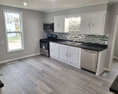 4 Bedroom 1BA 1704 ft Pet-Friendly Apartment For Rent in Savannah, MO