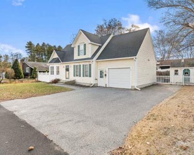 3 Bedroom 2BA 1456 ft Single Family Home For Sale in NASHUA, NH