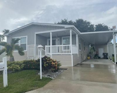 3 Bedroom 2BA 1404 ft Mobile Home For Rent in Riviera Beach, FL