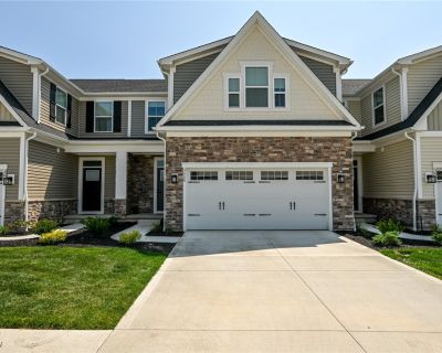 3 Bedroom 2BA 1780 ft Condo For Sale in Fairlawn, OH