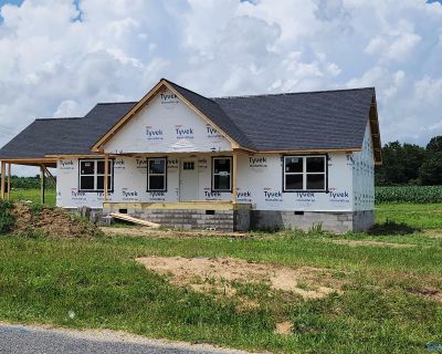 3 Bedroom 2BA 1440 ft Single Family House For Sale in Henagar, AL