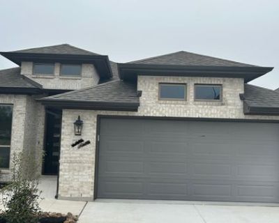 Mariah (Has a House) on iROOMit. Room in the 3 Bedroom 2BA House For Rent...