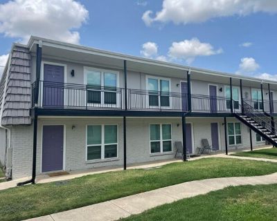 W Lowden St Apt,fort Worth, Flat For Rent
