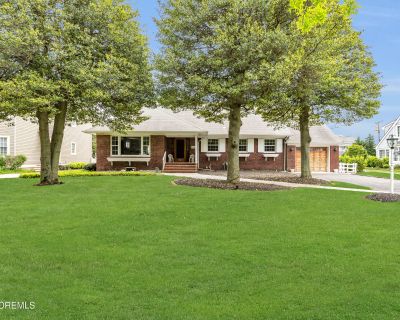 4 Bedroom 3BA 2860 ft House For Rent in Sea Girt, NJ