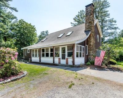 4 Bedroom 3BA 1968 ft Single Family Home For Sale in STOUGHTON, MA