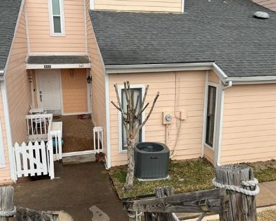 2 Bedroom 1BA 1069 ft Single Family House For Rent in Azle, TX