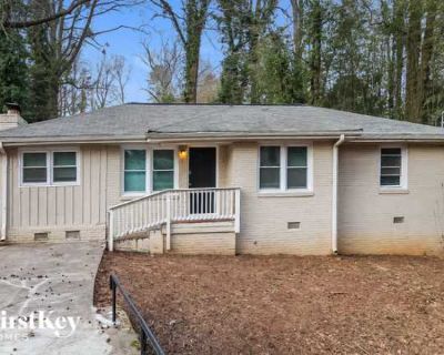 3 Bedroom 2BA 1283 ft Pet-Friendly House For Rent in Belvedere Park, GA