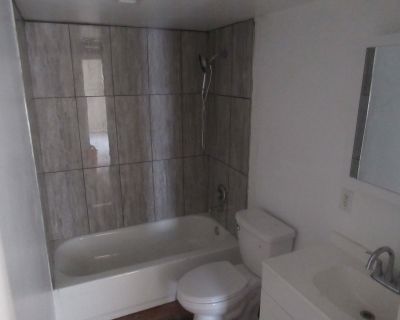 2 Bedroom 1BA 850 ft Apartment For Rent in Dayton, OH