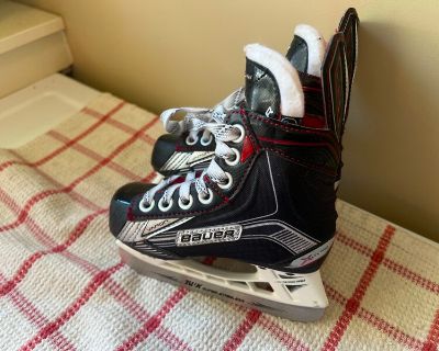 Youths Bauer Hockey Skates SZ 9