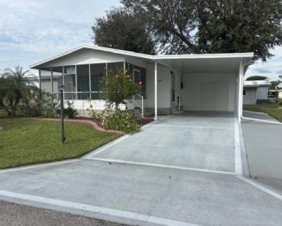 2 Bedroom 2BA 768 ft Mobile Home For Rent in Sebring, FL