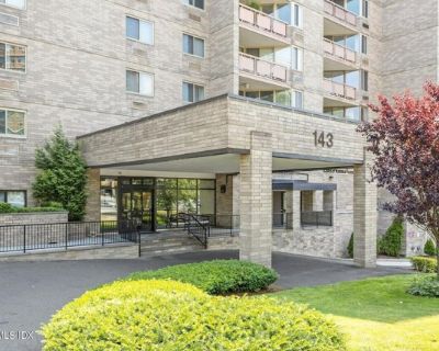 Hoyt St Apt G, Stamford, Condo For Sale