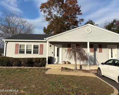 1 Bedroom 1BA 720 ft Condo For Sale in Jackson, NJ