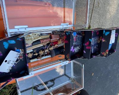 Sale sale sale