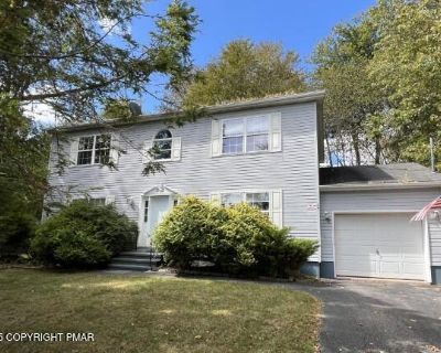 4 Bedroom 3BA 2080 ft Single Family House For Sale in Tobyhanna, PA