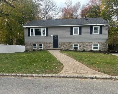 3 Bedroom 3BA 1500 ft Apartment For Rent in Smithtown, NY