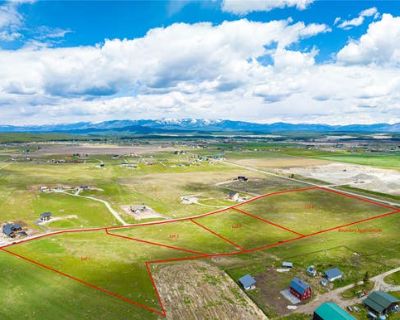 Single Family Home For Sale in KALISPELL, MT