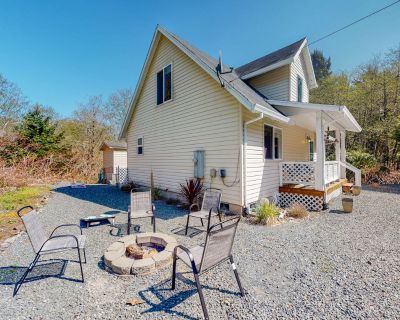 3 Bedroom 2 baths Dog-friendly 4.66 56 reviews What our guests are saying... AI-generated...