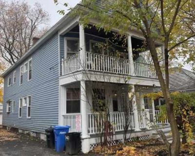 3 Bedroom 1BA 1250 ft Apartment For Rent in Albany, NY