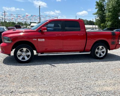 2015 RAM 1500 Sport Crew Cab SWB 2WD
