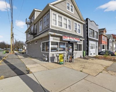 2604 ft Commercial Property For Sale in Roselle Boro, NJ