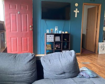 Stephanie (Has a House) on iROOMit. Room in the 3 Bedroom 2BA House For...