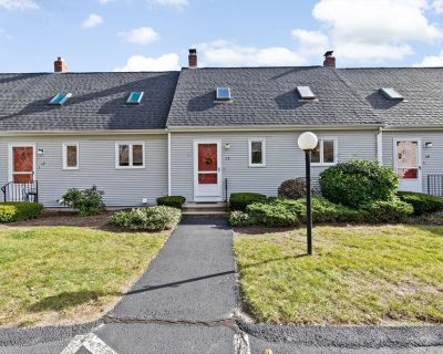 2 Bedroom 1BA 1408 ft Condo For Sale in Plymouth, MA