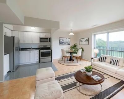 1 Bedroom 1399 ft Apartment For Rent in 20 Glenn Wood Place, Brockville