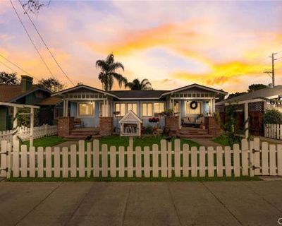 4 Bedroom 4BA 1656 ft Duplex For Sale in ORANGE, CA
