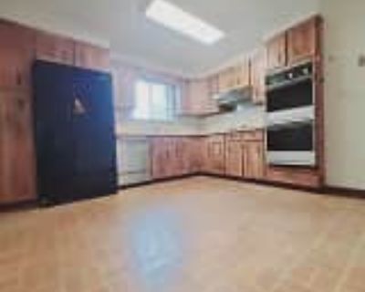 2 Bedroom 1BA 1220 ft² Apartment For Rent in Stamford, CT 47 Whitmore Ln unit D