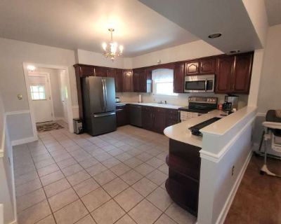 3 Bedroom 1.5BA 1922 ft Pet-Friendly Apartment For Rent in Berks County, PA