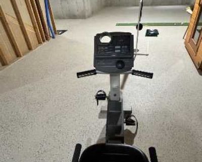 Recumbent bike