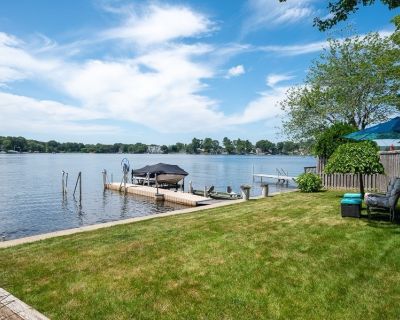 2 Bedroom 2BA 2130 ft Single Family House For Sale in Webster, MA