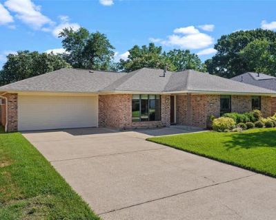 4 Bedroom 3BA 2107 ft Single Family Home For Sale in SHREVEPORT, LA