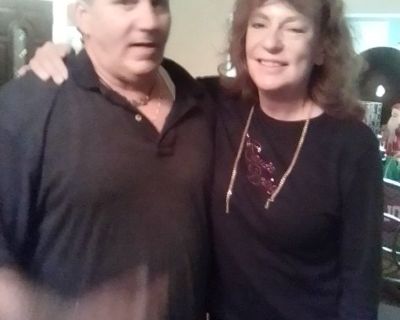 House cleaning/Painting/Powerwashing/handyman couple