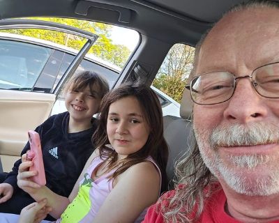 Butcher/Retired Quiet keeps to myself. Son and granddaughter live in S. Brunswick want to be close to them. I work at Skillman Farm Market and Butcher shop on Rt. 206. I don't smoke cigarettes..