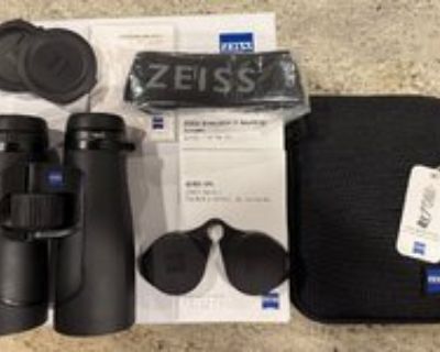 Zeiss SFL 10x50 Binoculars - Open Box