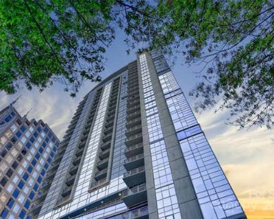 3 Bedroom 4BA 3829 ft Condominium For Sale in CHARLOTTE, NC