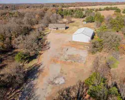 4 Bedroom 2BA 1512 ft Single Family Home For Sale in AGRA, OK