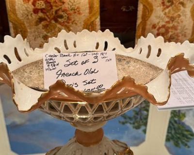 Rare to find this condition. Center Bowl to highest center point H 18" W 12" Side bowls H 9.58" W 12". To be added