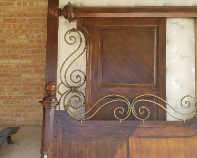 Bedroom set nice 2pc queen pillowtop 11 drawer large mirrored dresser