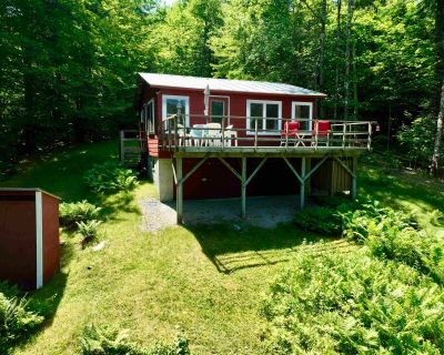 1 Bedroom 576 ft Single Family House For Sale in Newbury, VT