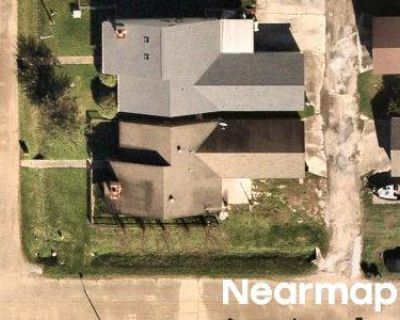 3 Bed 2 Bath Preforeclosure Property in Lafayette, LA 70506 - Larry St