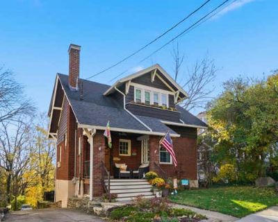 4 Bedroom 3BA 2557 ft Single Family Home For Sale in CINCINNATI, OH