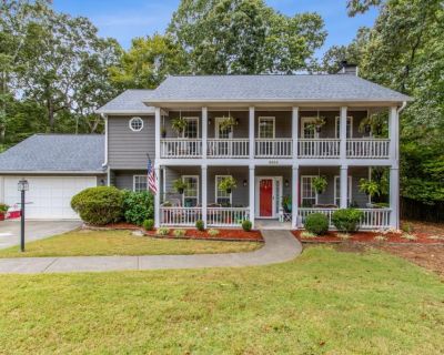 3 Bedroom 2BA 2106 ft Single Family Home For Sale in Flowery Branch, GA